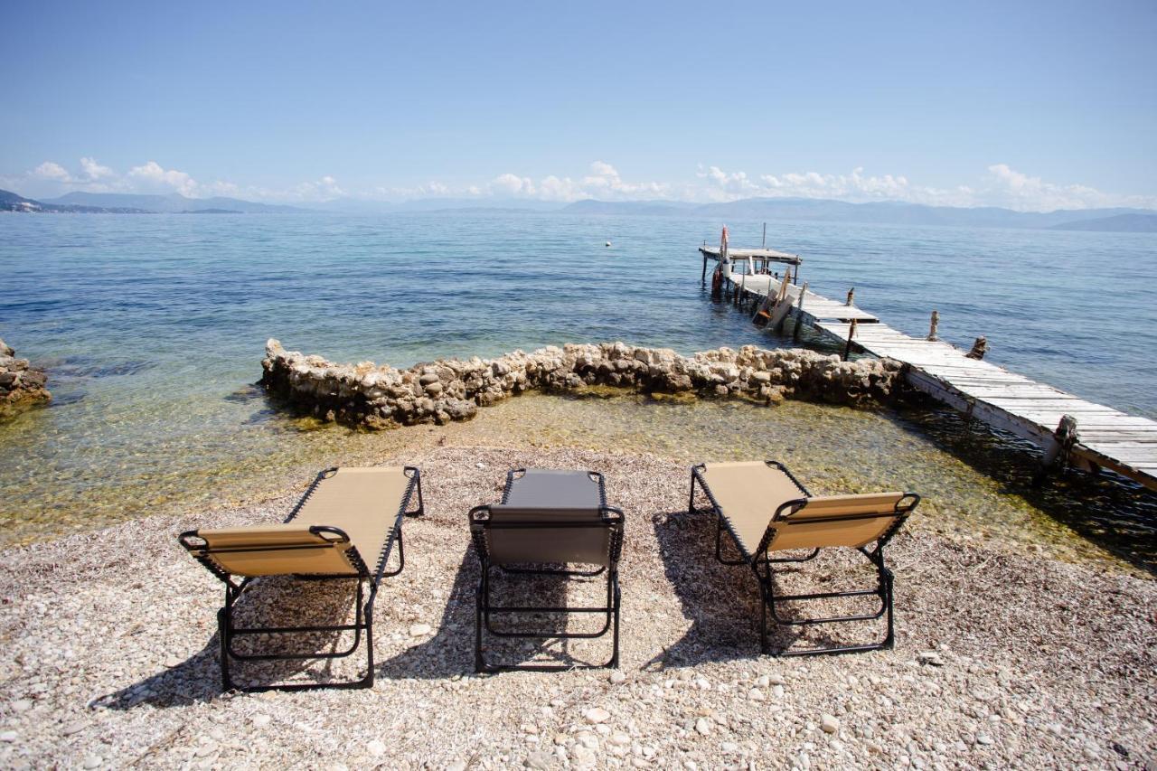 Kohyli Beachfront House Agia Pelagia Chlomou Buitenkant foto
