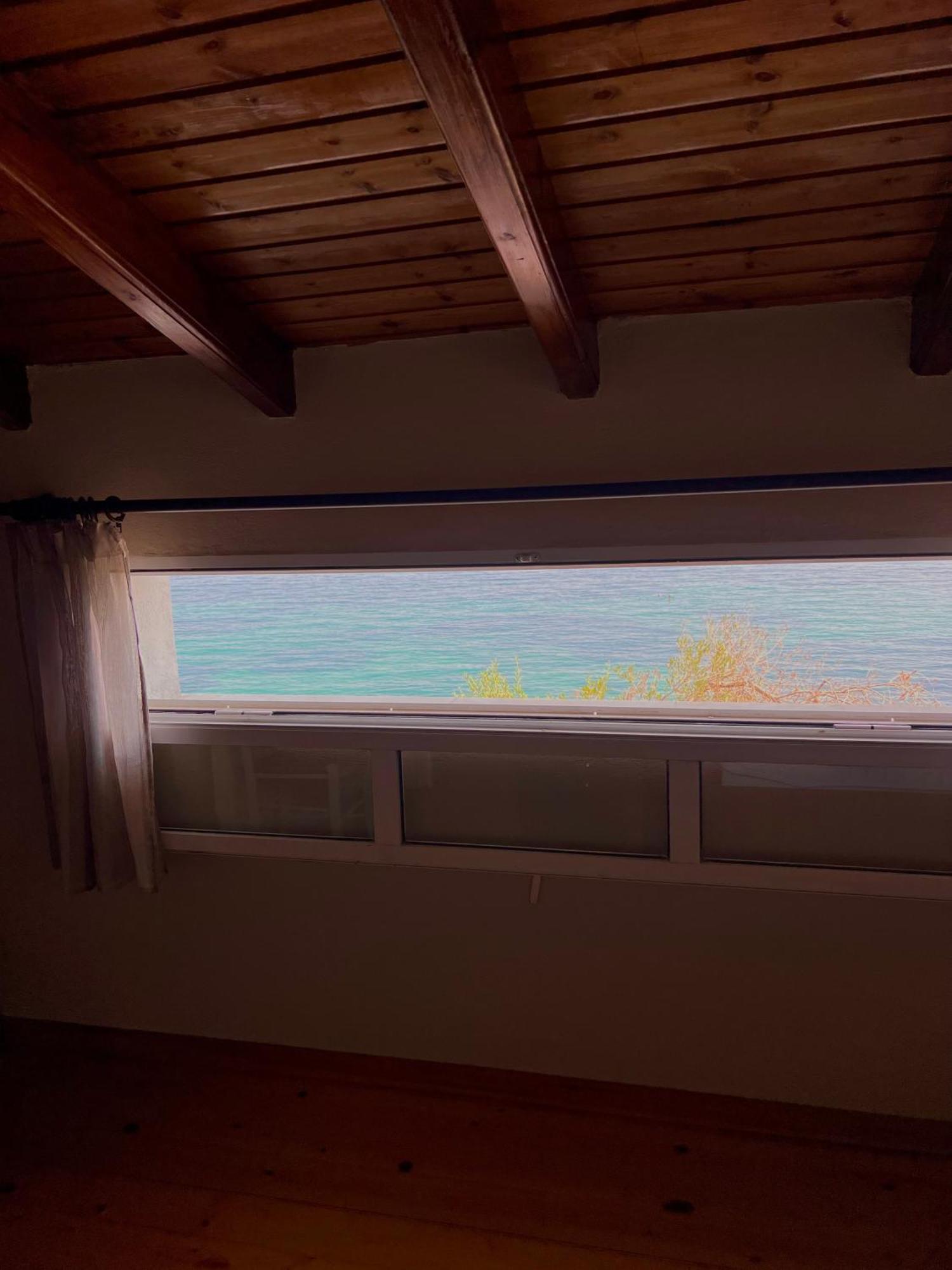 Kohyli Beachfront House Agia Pelagia Chlomou Buitenkant foto