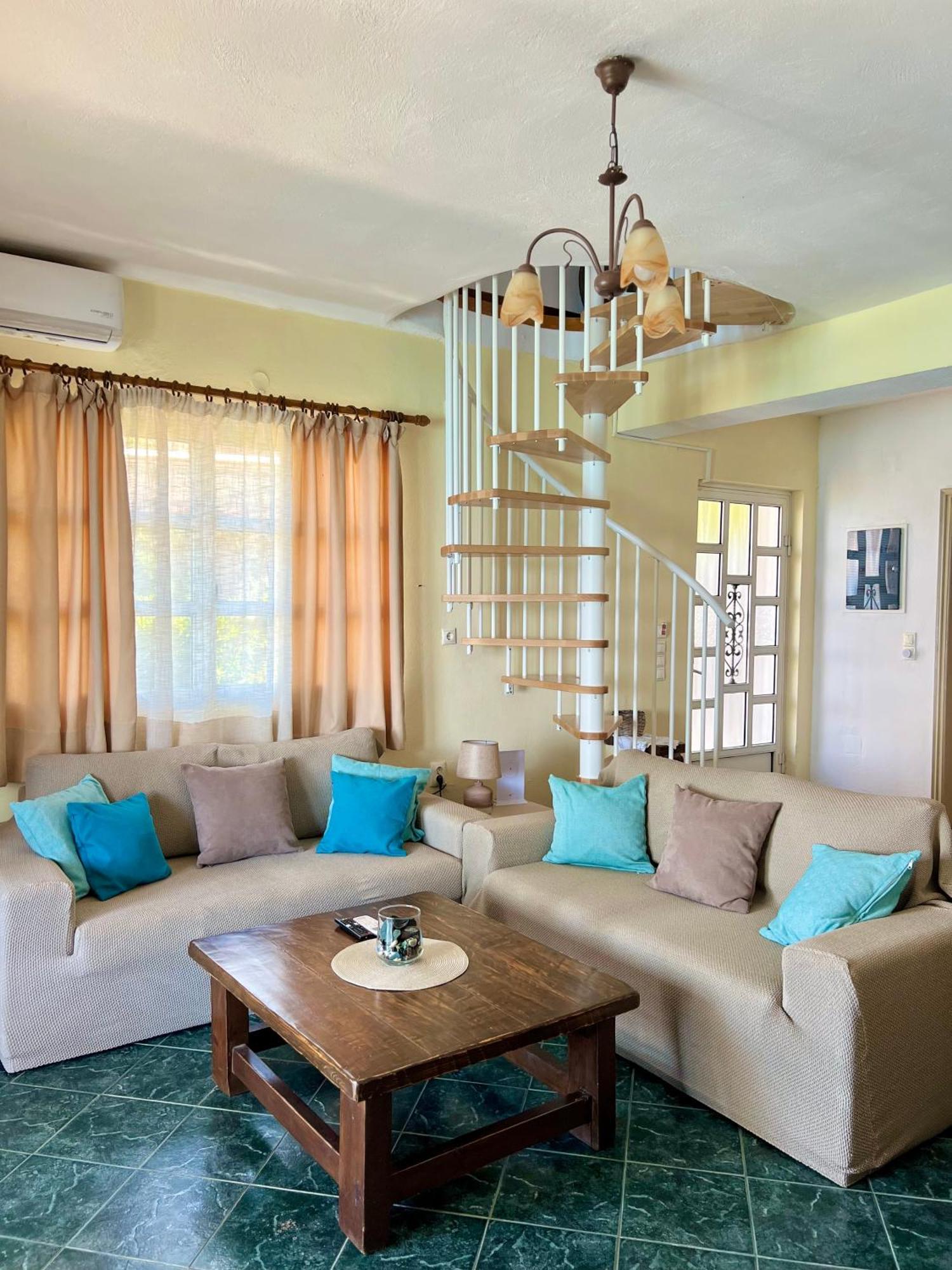Kohyli Beachfront House Agia Pelagia Chlomou Buitenkant foto